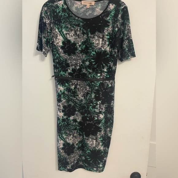 Philosophy Dress - Picture 1 of 5